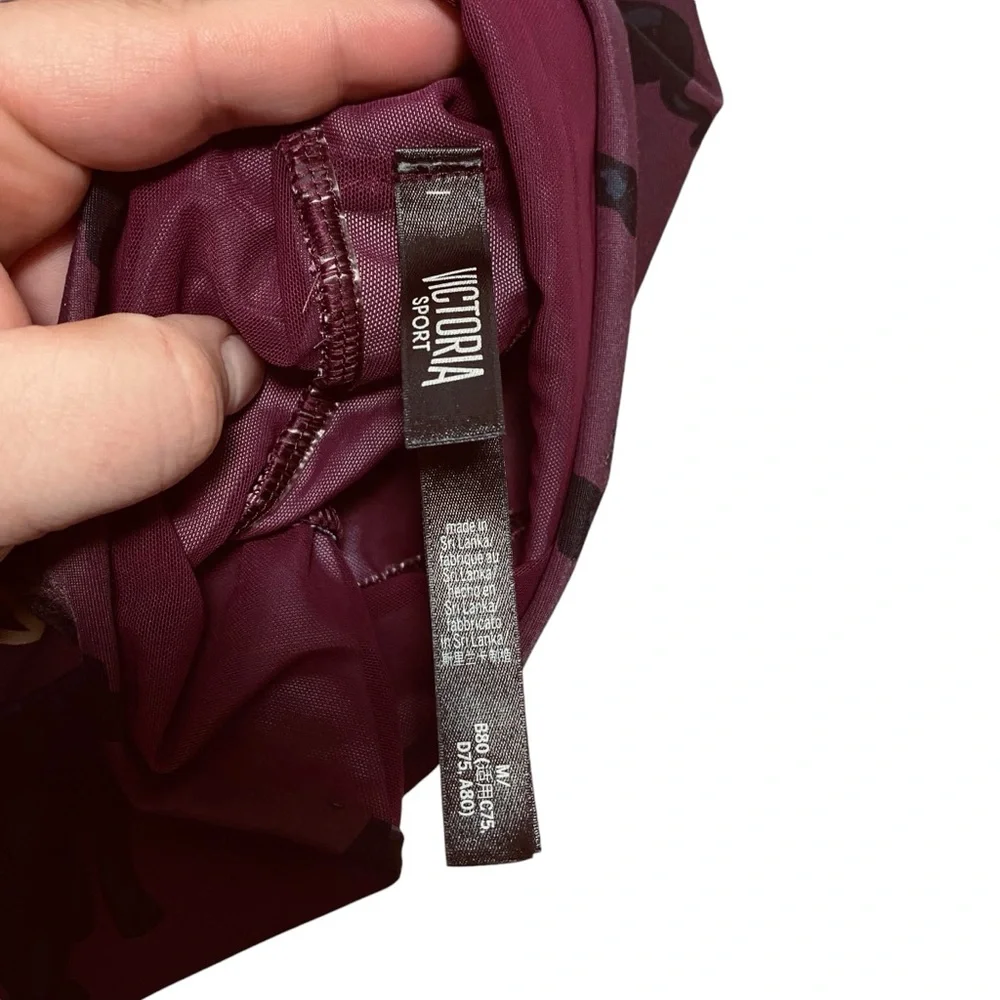Victoria's Secret The Player Crown Racerback Sports Bra Wireless Size Medium‎